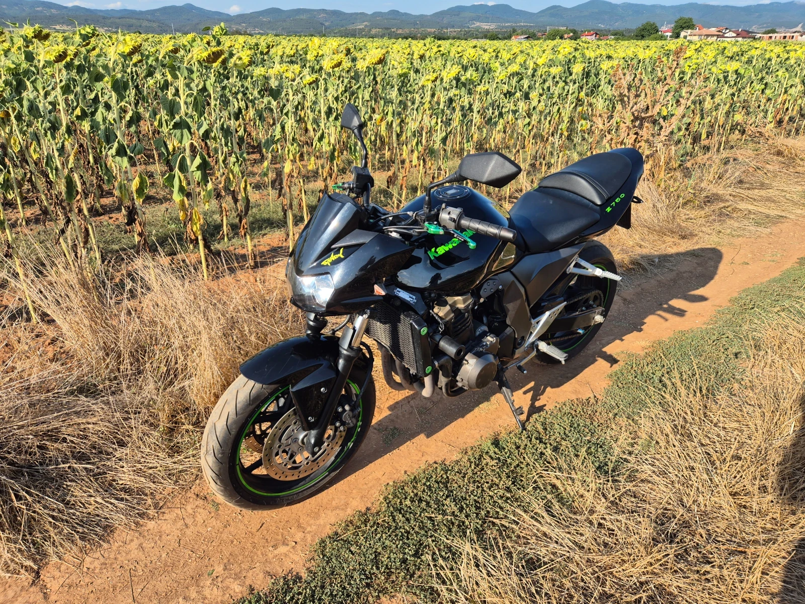 Kawasaki Z, снимка 4 - Мотоциклети и мототехника - 55667431