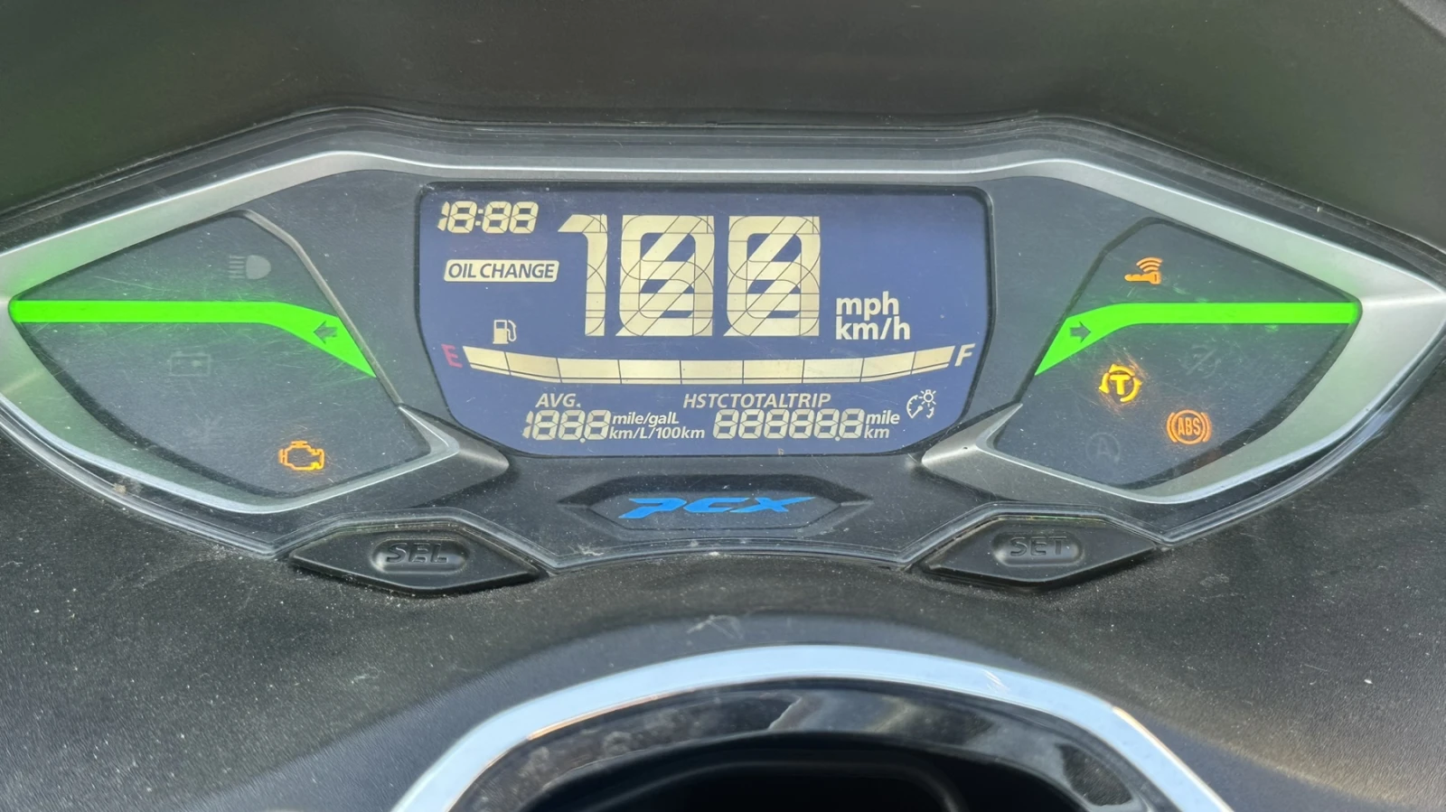 Honda Pcx eSP+ Limited Edition, 2022 г. като НОВ, снимка 7 - Мотоциклети и мототехника - 55906315