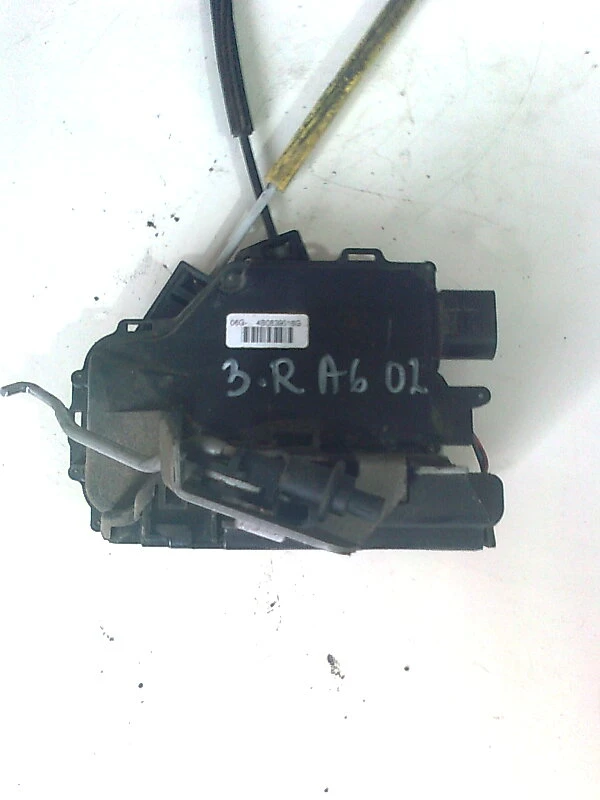 брава врата (задна дясна) за Ауди А6 2.5тди куатро