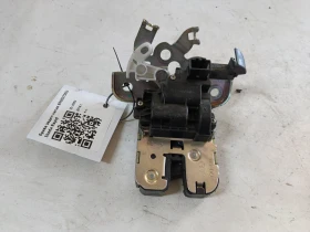����� �� �������� �� ����� ����� ����� 8R0827505A Skoda Rapid