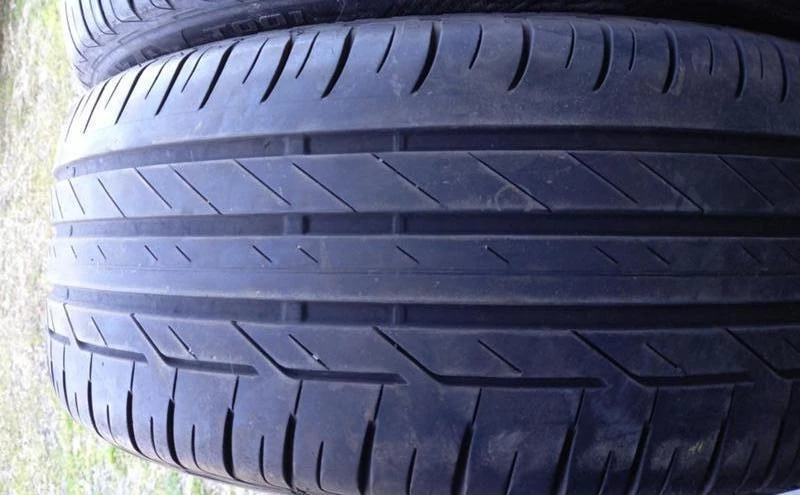 Гуми Летни 225/45R19, снимка 7 - Гуми и джанти - 31987668