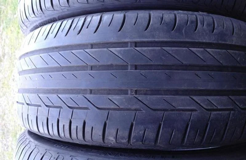 Гуми Летни 225/45R19, снимка 6 - Гуми и джанти - 31987668