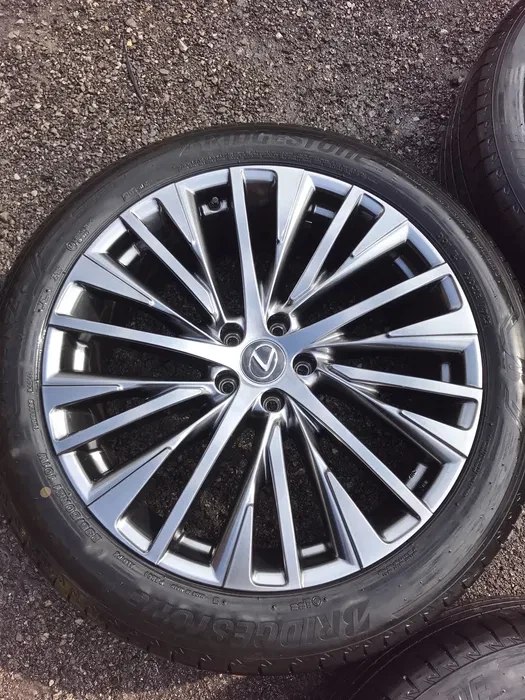 Гуми с джанти Bridgestone 235/50R21, снимка 4 - Гуми и джанти - 56237064