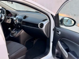 Mazda 2 1.3 бензин * Климатик * * Нов внос* , снимка 11