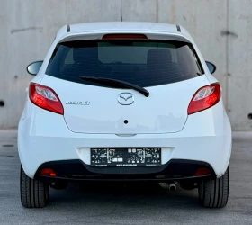 Mazda 2 1.3 бензин * Климатик * * Нов внос* , снимка 7