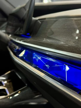 BMW 760 BMW M760e xDrive/Sky Lounge /Bowers & Wilkins, снимка 14