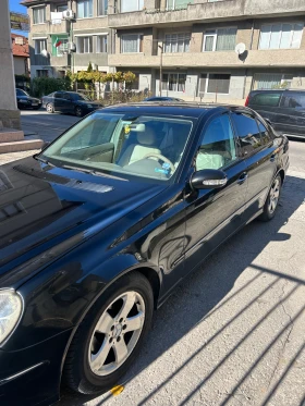  Mercedes-Benz E 270