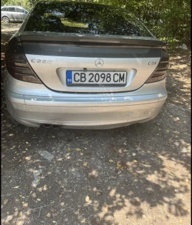 Mercedes-Benz C 220, снимка 8