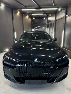 ����� �� �������� �� BMW 760 BMW M760e xDrive/Sky Lounge /Bowers & Wilkins