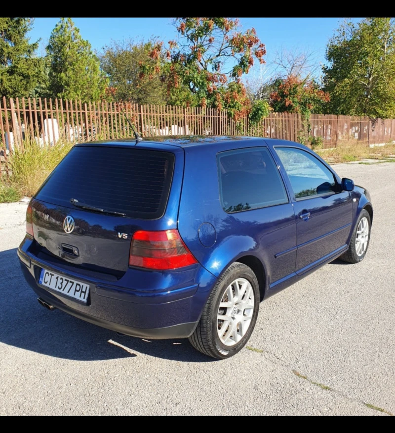 VW Golf VR5, снимка 3 - Автомобили и джипове - 47531429