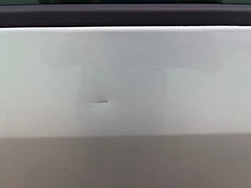 VW Touran  Цената е крайна! Без бартери!, снимка 9 - Автомобили и джипове - 52555356