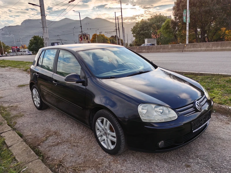 VW Golf 1.9tdi 105ps Navi, снимка 3 - Автомобили и джипове - 52849229