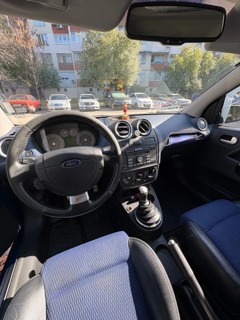 Ford Fiesta, снимка 4 - Автомобили и джипове - 52586646