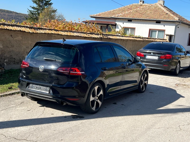 VW Golf GTI, снимка 5 - Автомобили и джипове - 52655611