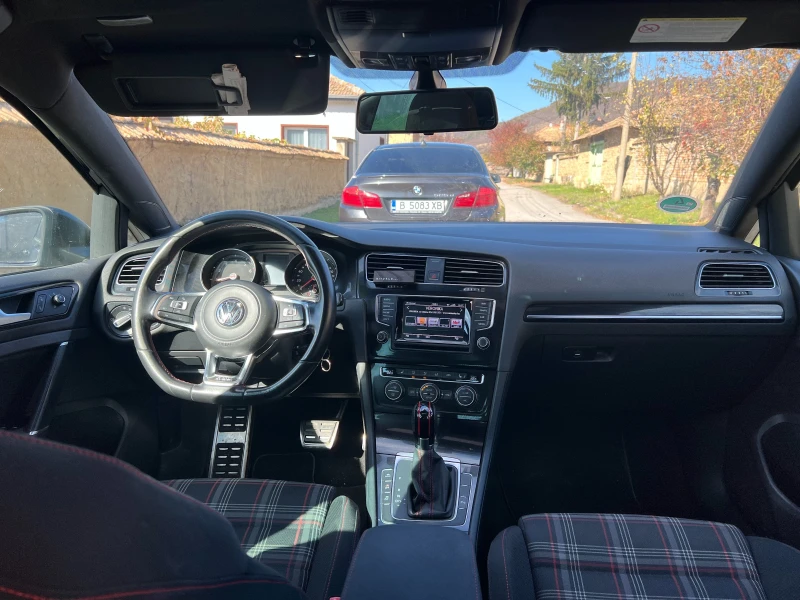 VW Golf GTI, снимка 7 - Автомобили и джипове - 52655611