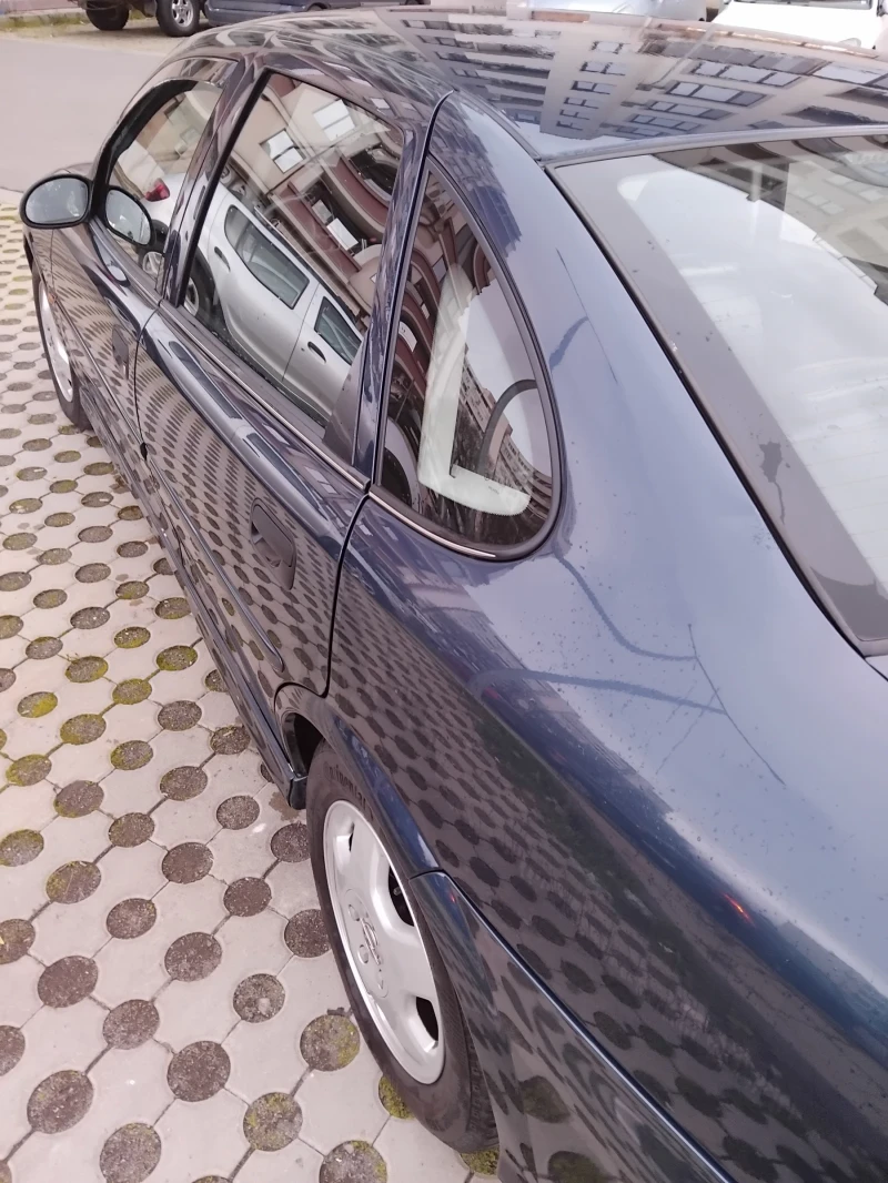 Opel Vectra 1.8 125, снимка 4 - Автомобили и джипове - 52693447