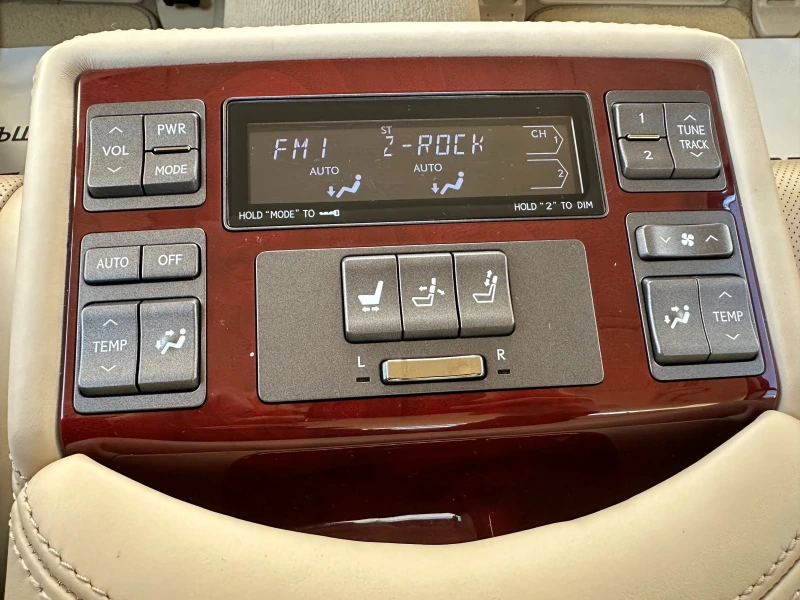 Lexus LS 460 4.6i 367 к.с./ГАРАНЦИЯ ОТ КЕНТАВЪР , снимка 10 - Автомобили и джипове - 52847700