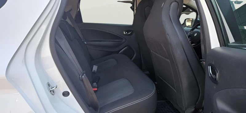 Renault Zoe 40 KWh, снимка 10 - Автомобили и джипове - 53268382
