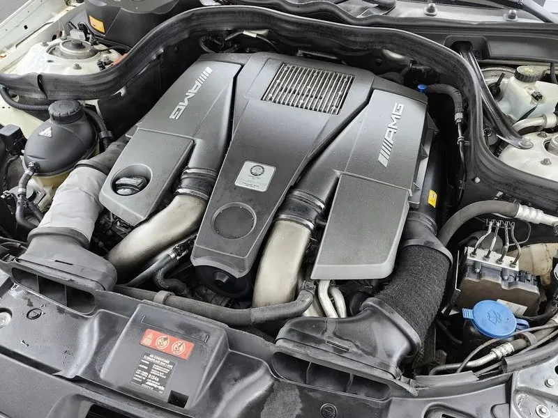 Mercedes-Benz CLS 63 AMG 4MATIC, снимка 5 - Автомобили и джипове - 54884958