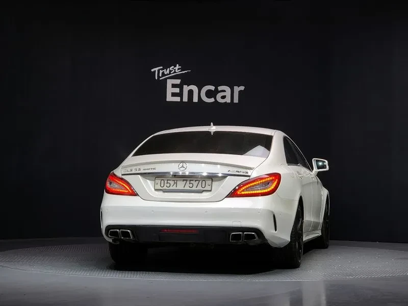 Mercedes-Benz CLS 63 AMG 4MATIC, снимка 3 - Автомобили и джипове - 54884958