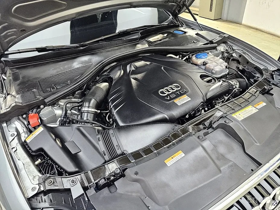 Audi A6 3.0 TDI quattro C7 - изображение 6