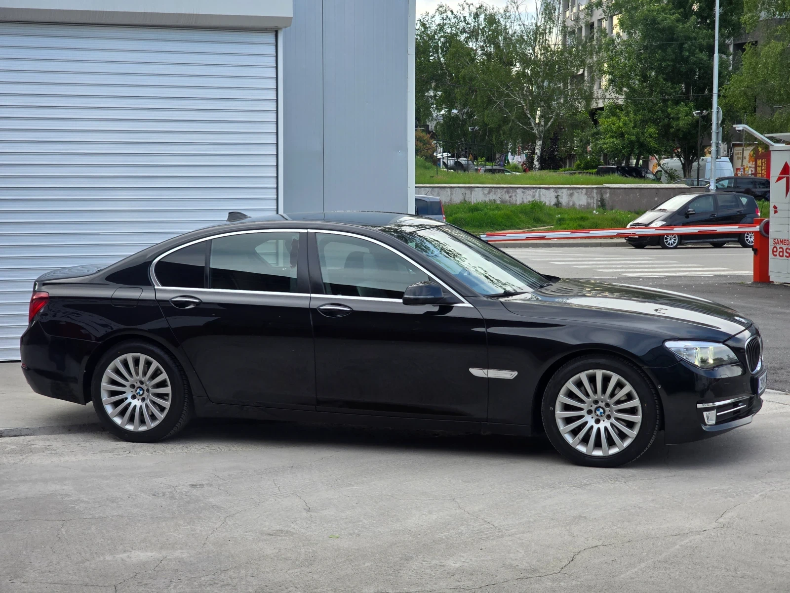 BMW 740 FACELIFT FULL - изображение 4