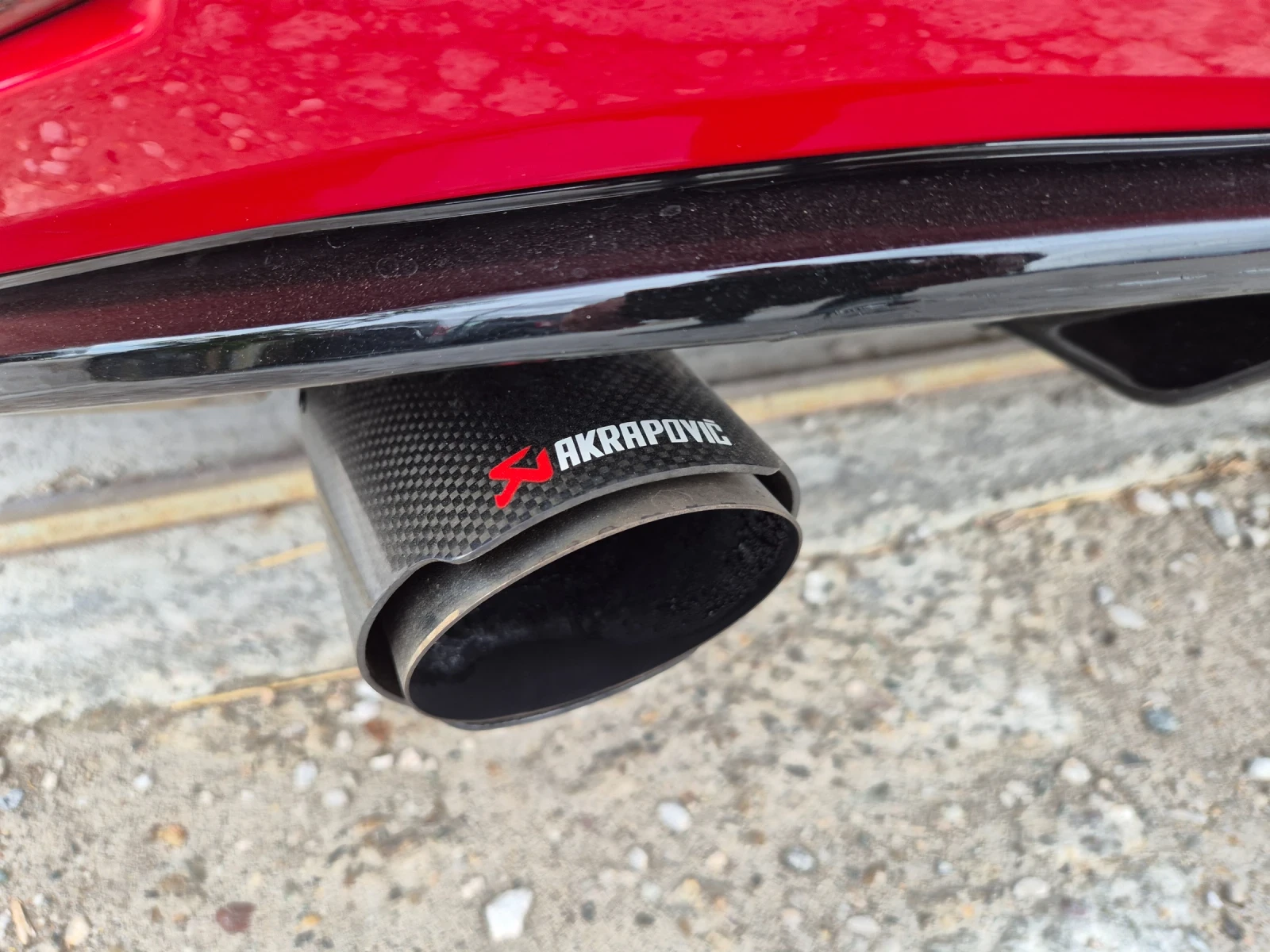 VW Golf 2.0T 211+ + GTI AKRAPOVICH | Mobile.bg   14