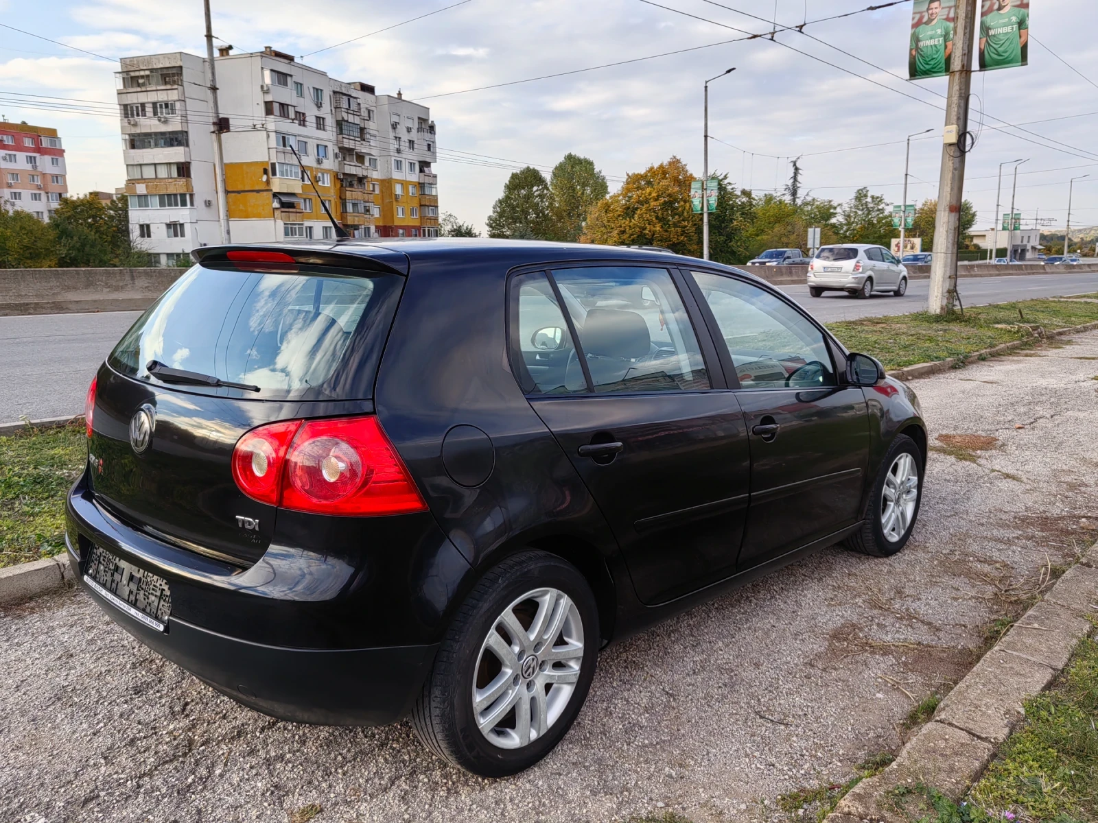 VW Golf 1.9tdi 105ps Navi - изображение 6