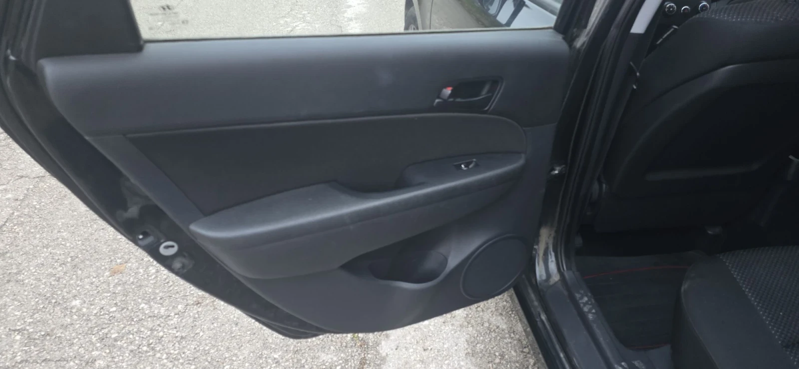 Hyundai I30 1.4i | Mobile.bg   14