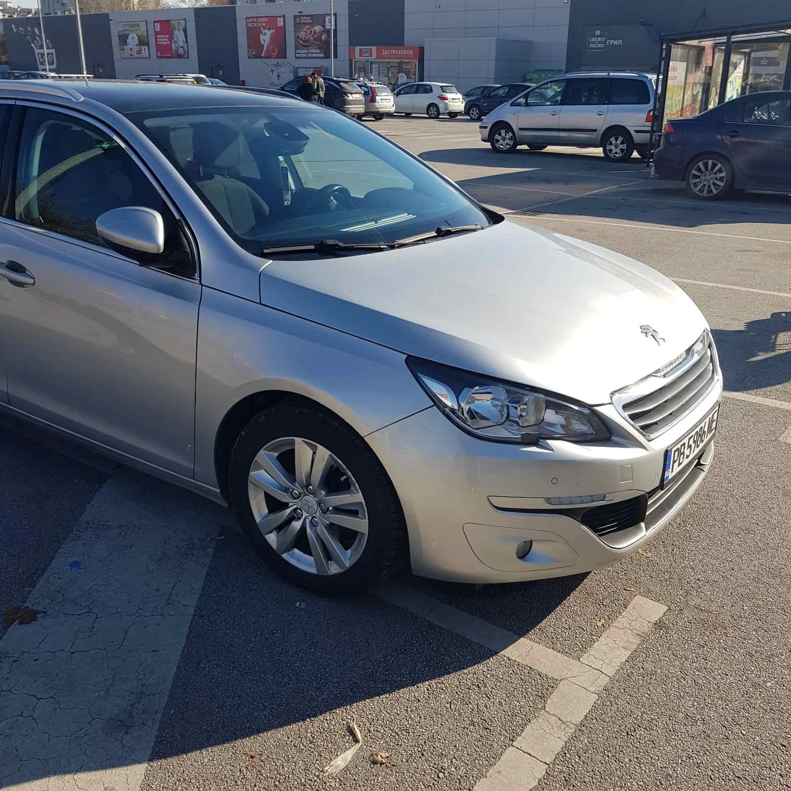 Peugeot 308 1.6 SW T9 - изображение 7