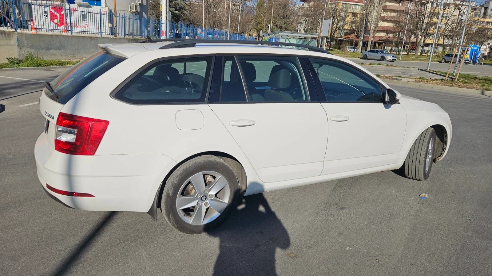 Skoda Octavia, снимка 5 - Автомобили и джипове - 53801114