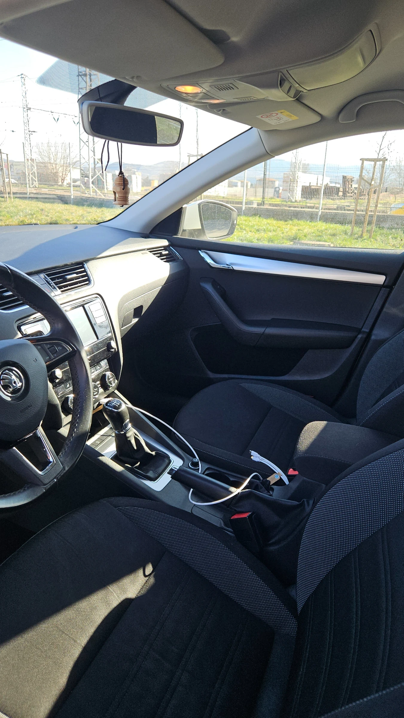 Skoda Octavia, снимка 8 - Автомобили и джипове - 53801114