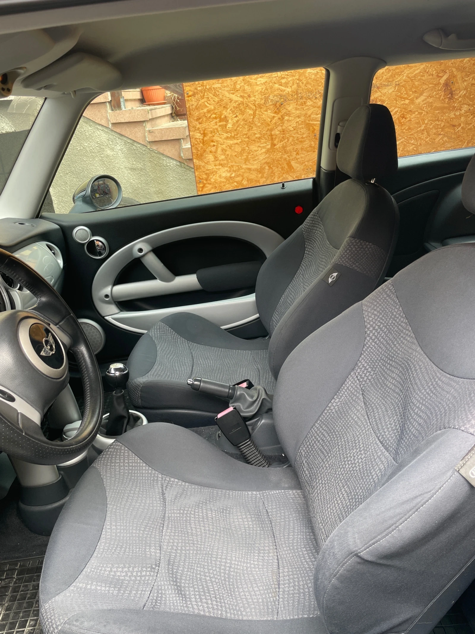 Mini D one, снимка 6 - Автомобили и джипове - 53859455