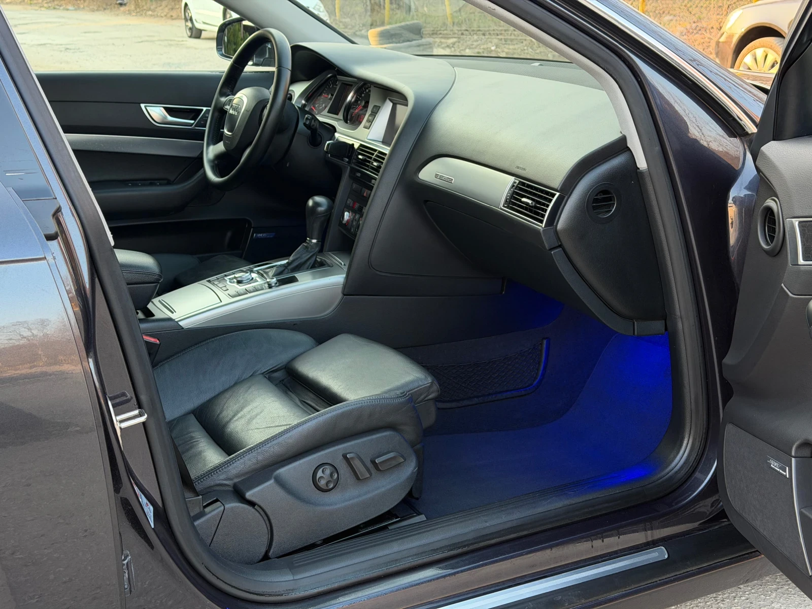 Audi A6 3.0TDi 224к.с * Навигация* * Шибедах* * Ксенон* , снимка 11 - Автомобили и джипове - 53865456