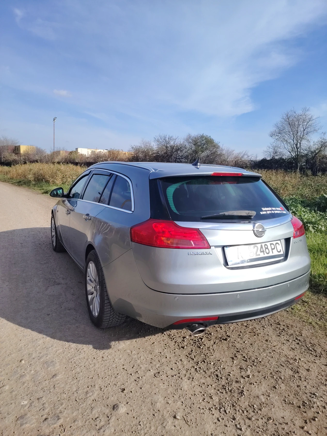Opel Insignia, снимка 6 - Автомобили и джипове - 53876094