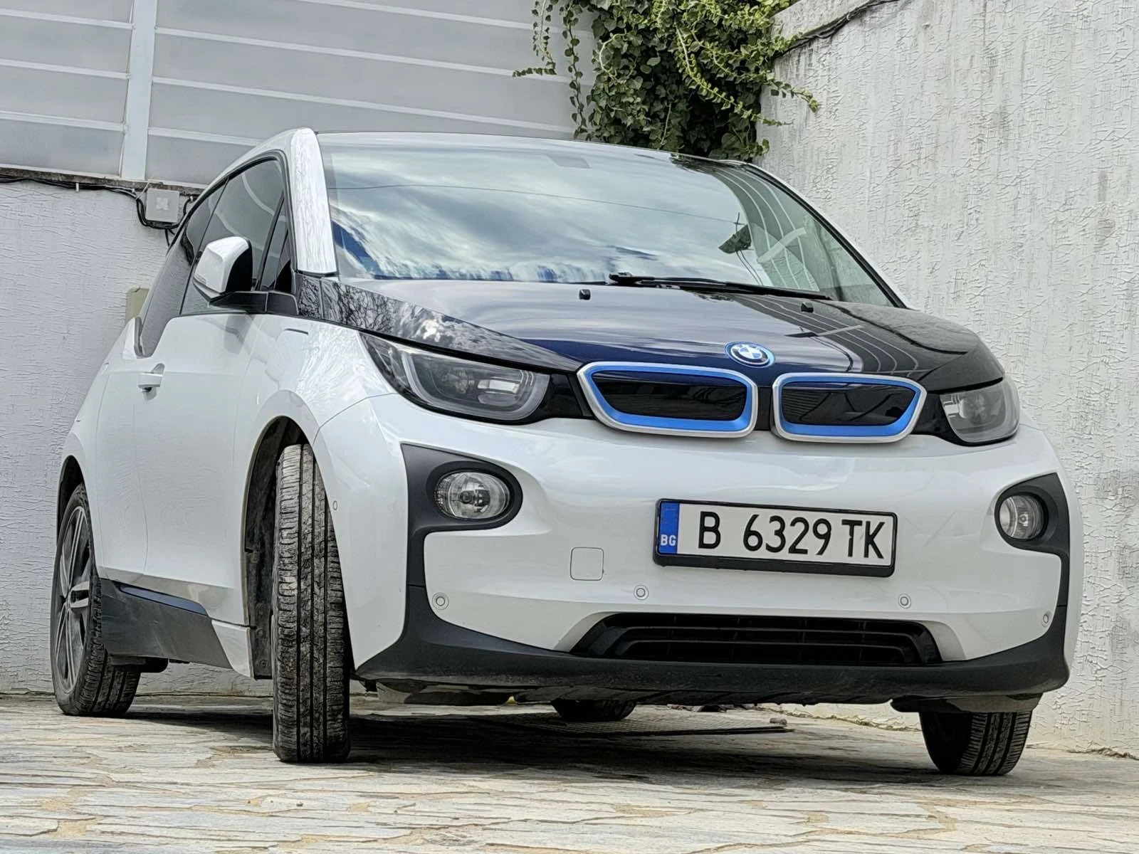 BMW i3 REx   топ състояние, всички екстри за модела