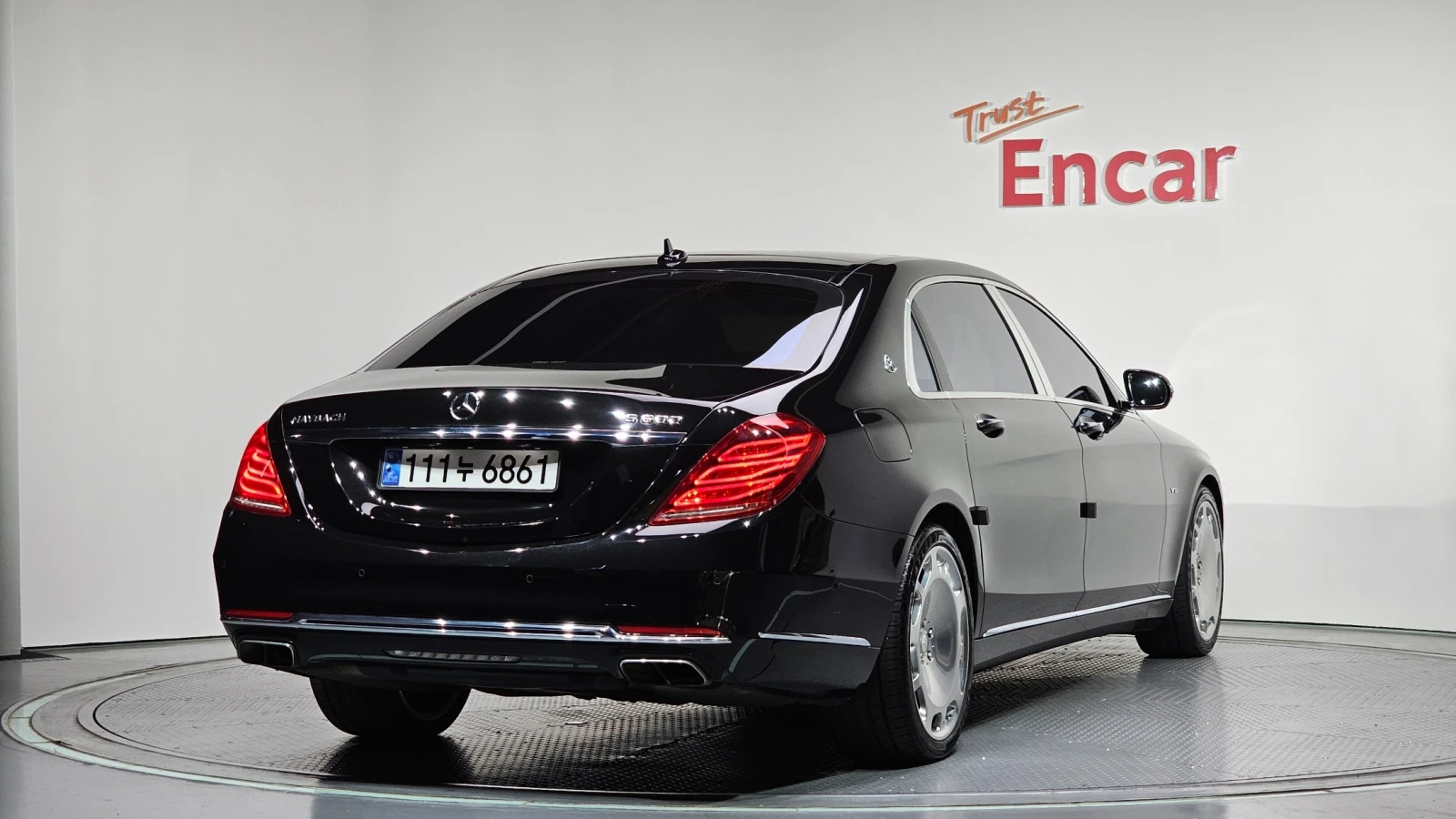 Mercedes-Benz S 600 Maybach S 600 | W222 | V12 Bi-Turbo | Масаж, снимка 2 - Автомобили и джипове - 54581572