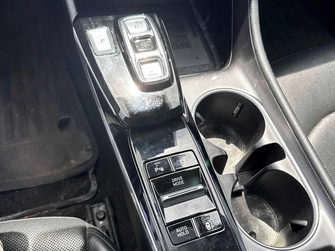 Hyundai Sonata | Ultimate | 360 | BOSE | ПОДГРЕВ | ШИБИДАХ | , снимка 13 - Автомобили и джипове - 54833537