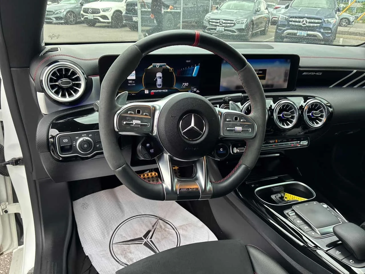Mercedes-Benz CLA 45 AMG 4MATIC/ПАНОРАМА/360/ОТ MERCEDES, снимка 8 - Автомобили и джипове - 55074945