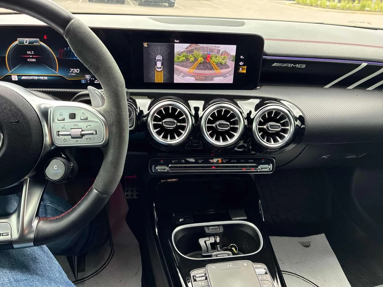 Mercedes-Benz CLA 45 AMG 4MATIC/ПАНОРАМА/360/ОТ MERCEDES, снимка 10 - Автомобили и джипове - 55074945