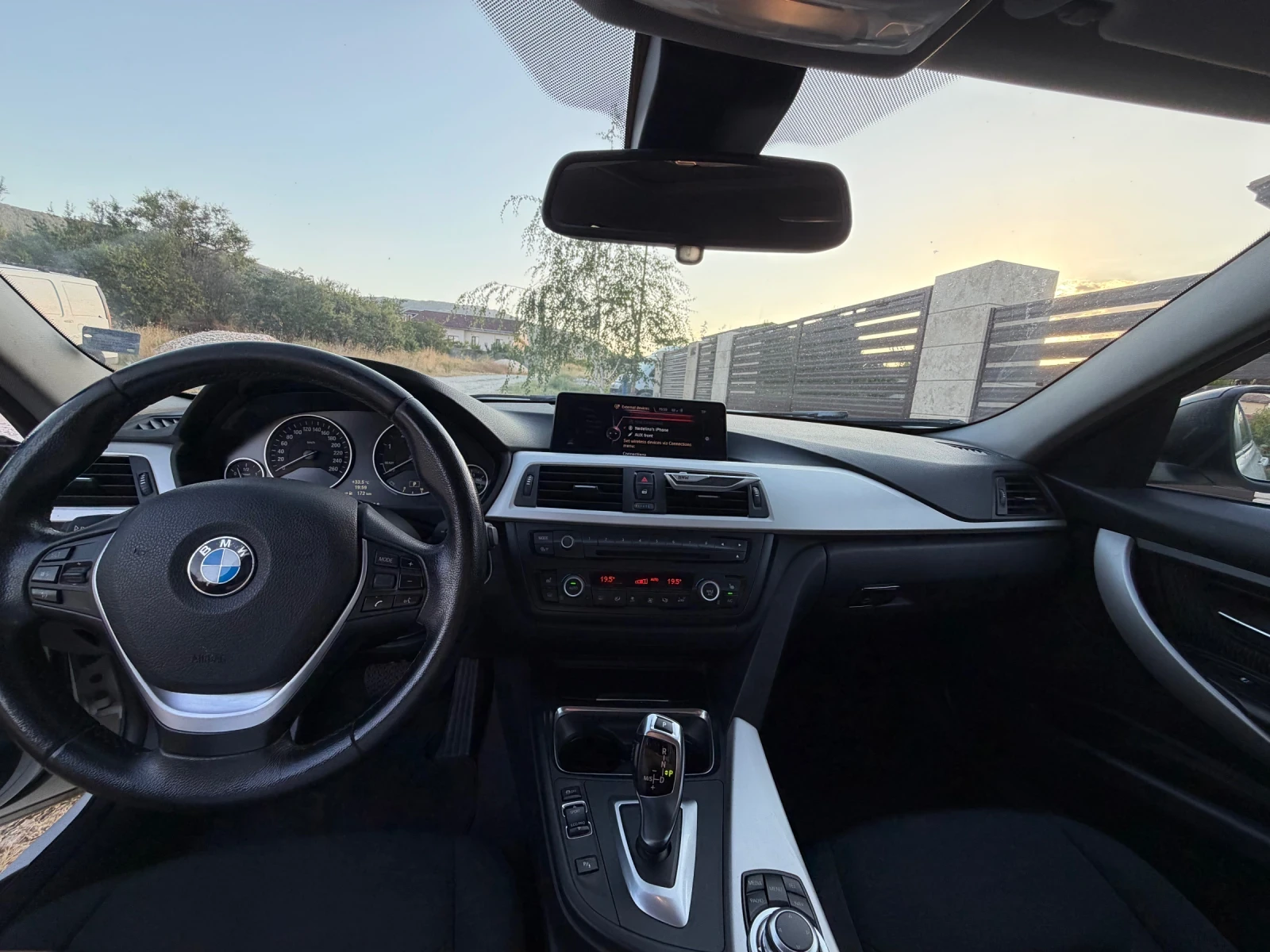 BMW 320, снимка 10 - Автомобили и джипове - 55116784