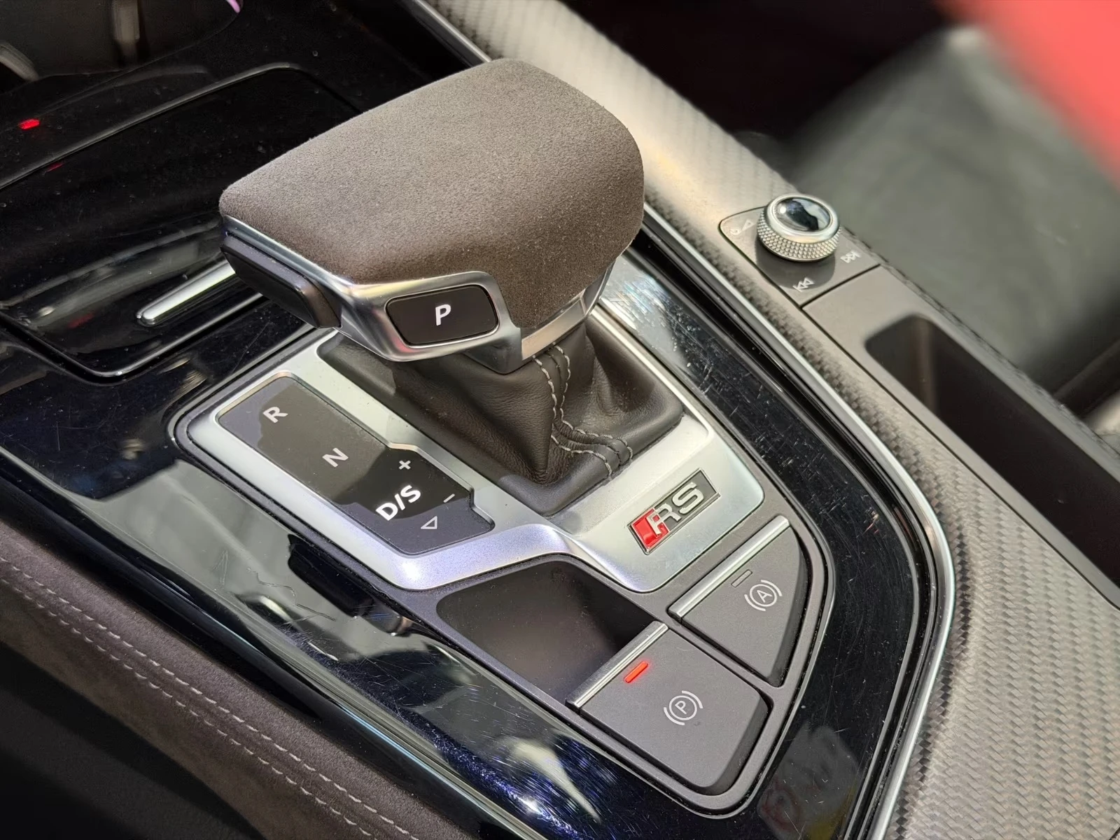 Audi Rs4 FACELIFT / CARBON / HUD / BLACK OPTIC / PANO / B&O | Mobile.bg � ����������� 15