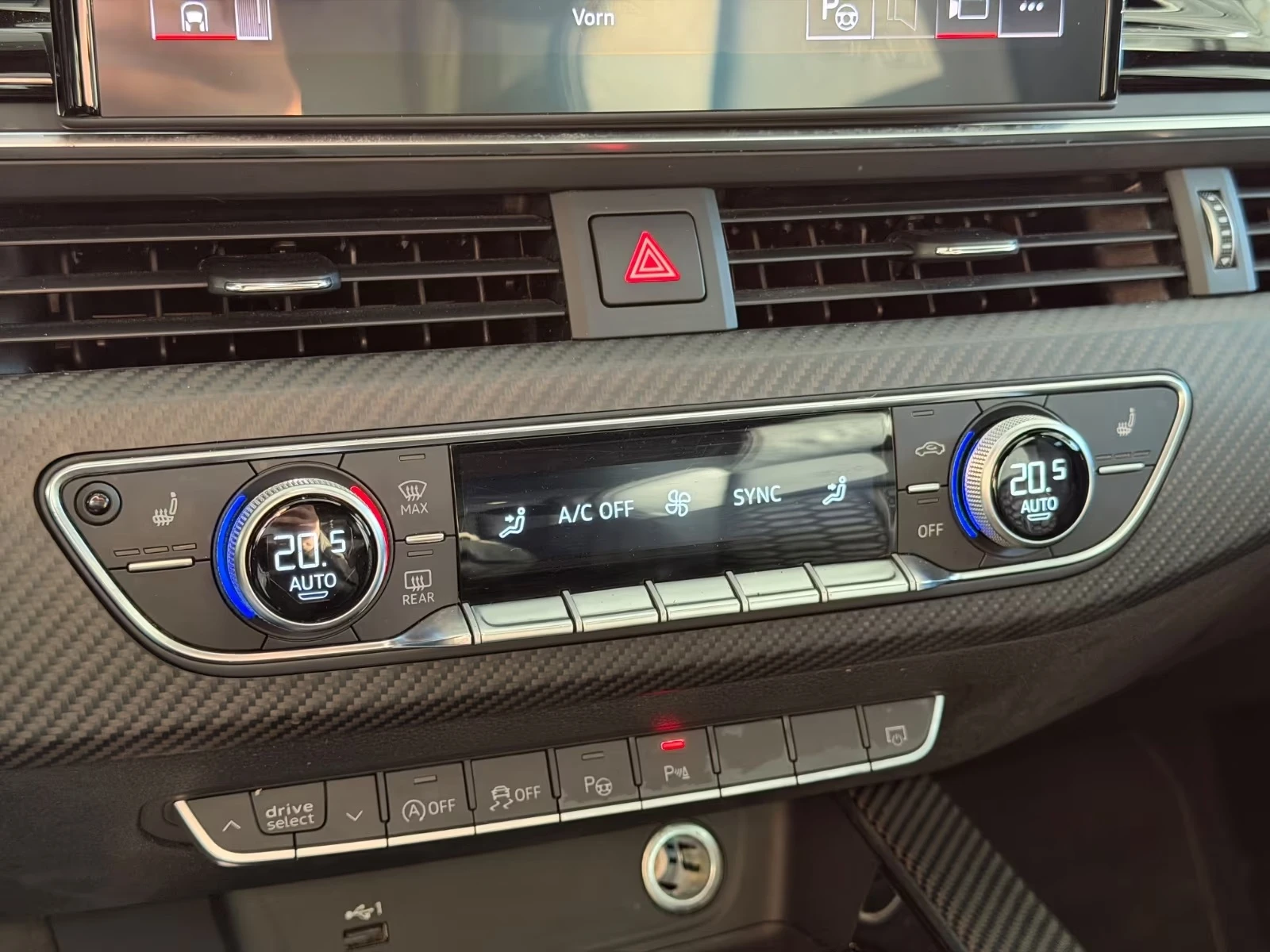 Audi Rs4 FACELIFT / CARBON / HUD / BLACK OPTIC / PANO / B&O | Mobile.bg � ����������� 14