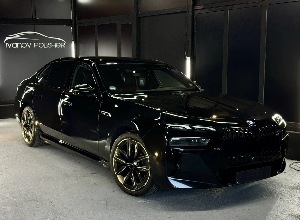 BMW 760 BMW M760e xDrive/Sky Lounge /Bowers & Wilkins, снимка 5 - Автомобили и джипове - 55981882