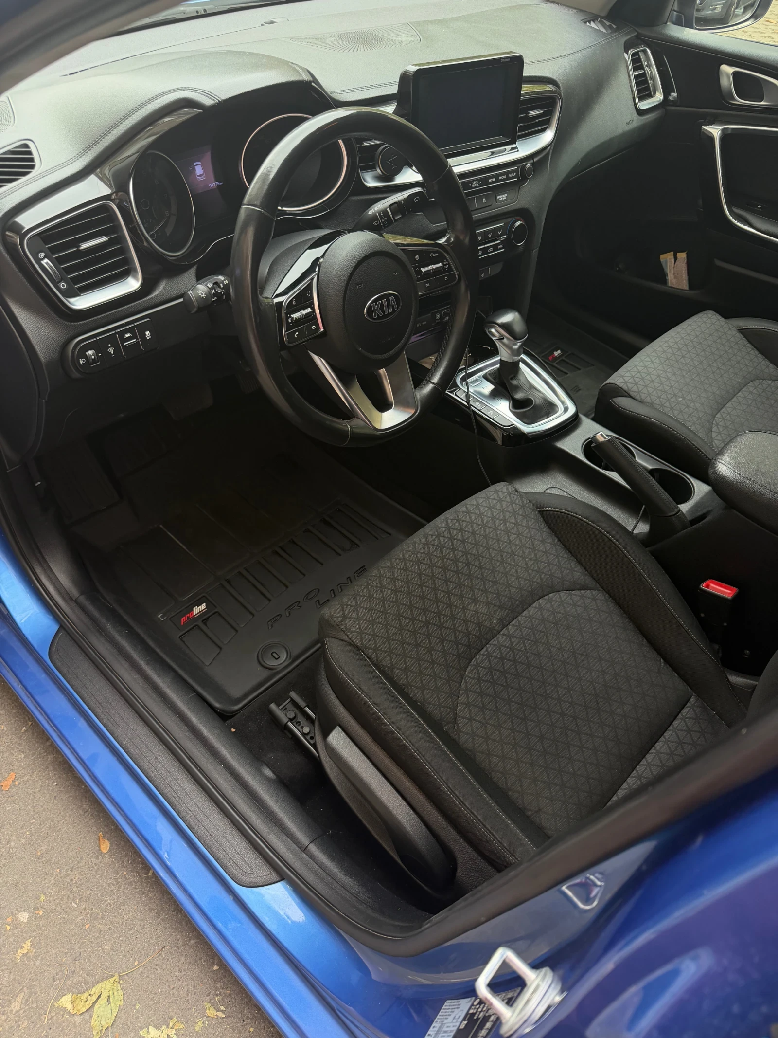 Kia Ceed, снимка 12 - Автомобили и джипове - 56221754