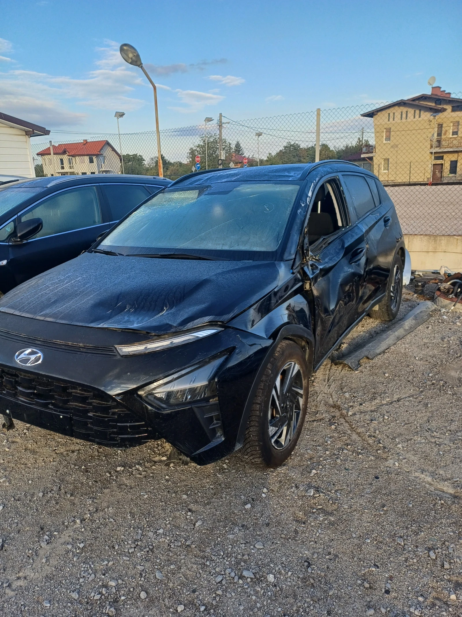 Hyundai Bayon, снимка 2 - Автомобили и джипове - 56250932