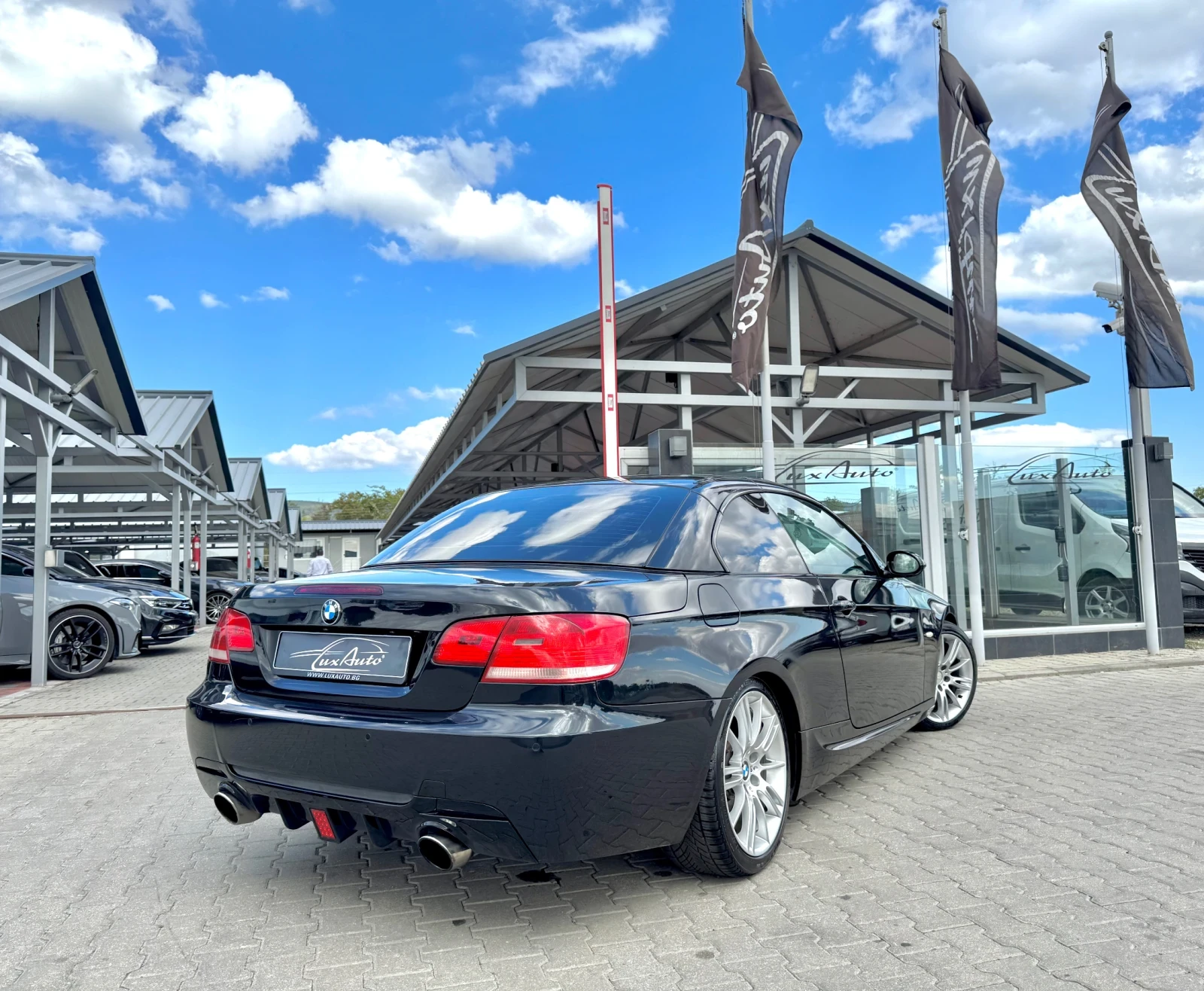 BMW 320 i#M PACK#6 СКОРОСТИ#SPORT PACK#ПОДГРЯВАНЕ, снимка 5 - Автомобили и джипове - 56331504