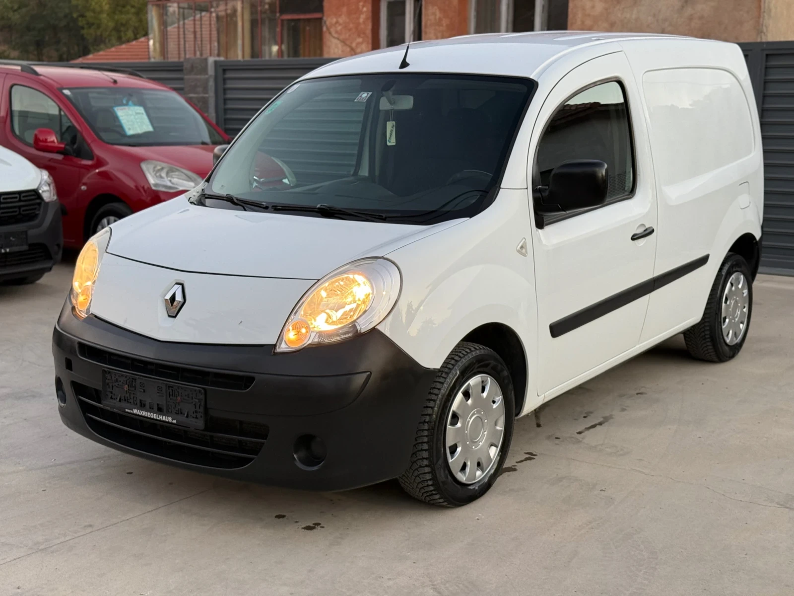 Renault Kangoo, снимка 7 - Автомобили и джипове - 56352899