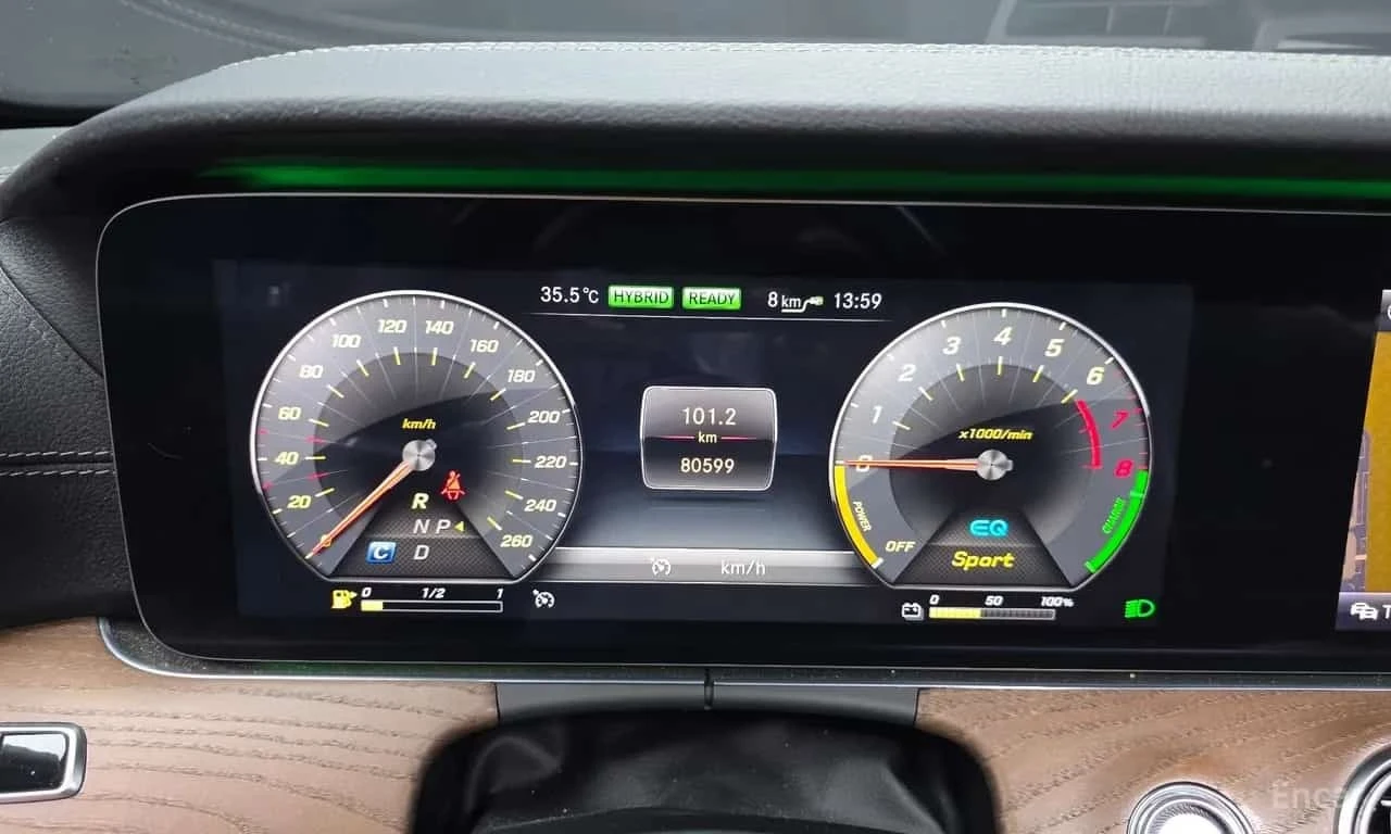 Mercedes-Benz E 300 * E300e Exclusive * , снимка 8 - Автомобили и джипове - 56621367