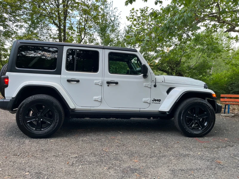 Jeep Wrangler 3.6 v6 sport , снимка 13 - Автомобили и джипове - 42311061